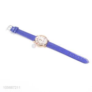 Popular Modern Alloy Watch With PU  Watchband