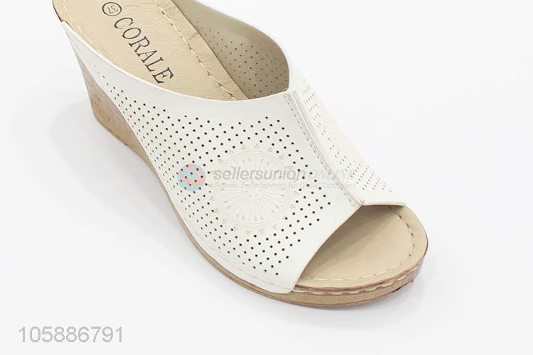 Yiwu factory women outdoor fashion pu slope heel slippers