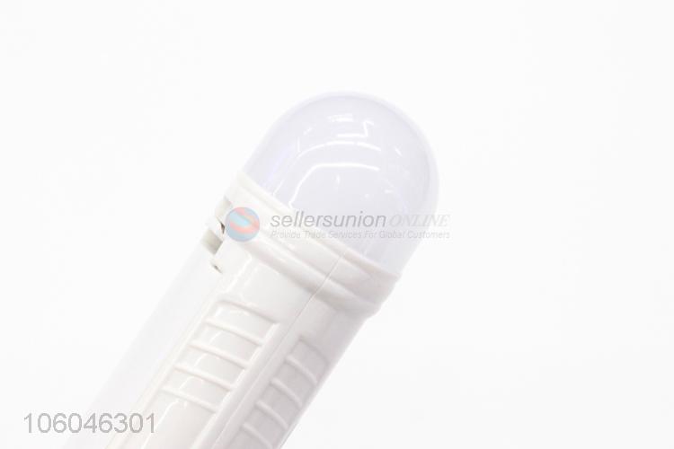 Hot selling dry battery flashlight plastic led flashlights