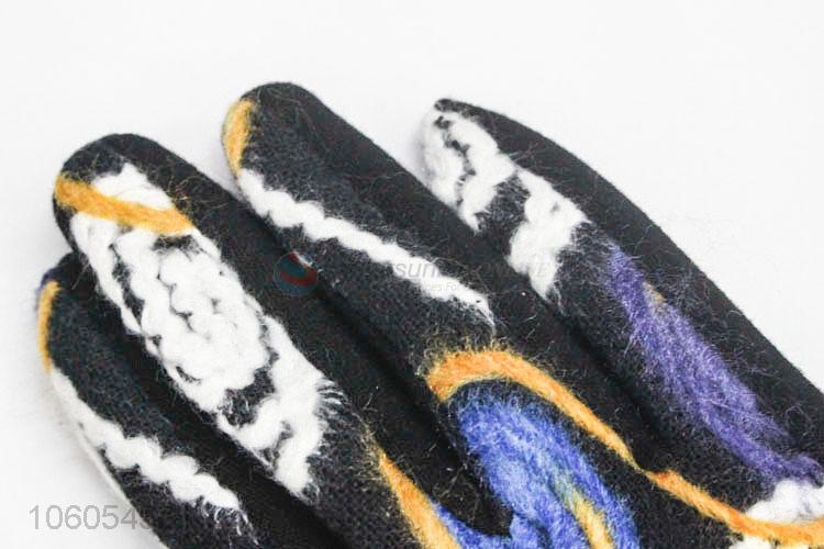 Unique Design Winter Touch Screen Gloves Velvet Warm Gloves