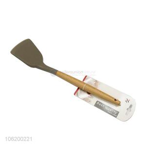 High Quality Kitchen Utensil Silicone Turner With Oak Wood Handle