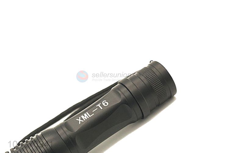 Wholesale custom outdoor aluminium alloy long distance flashlight