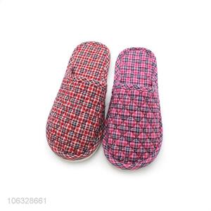 Soft Design Indoor Slippers Cotton Closed Toes Slipper