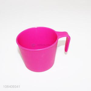 Low price premium plastic cup with handle