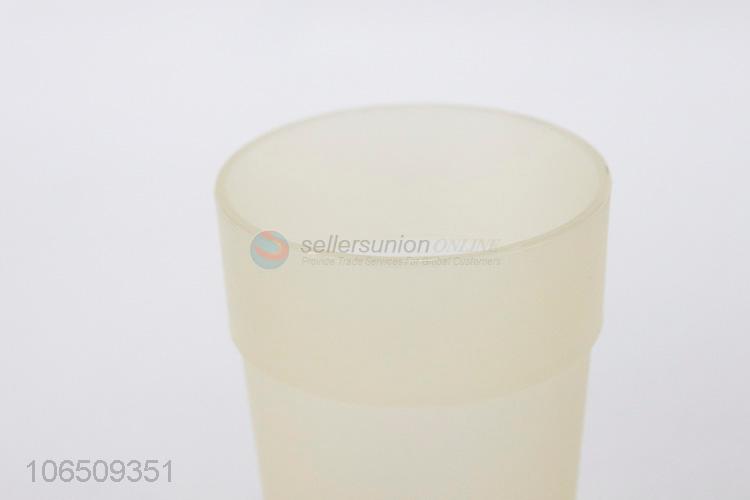 水杯