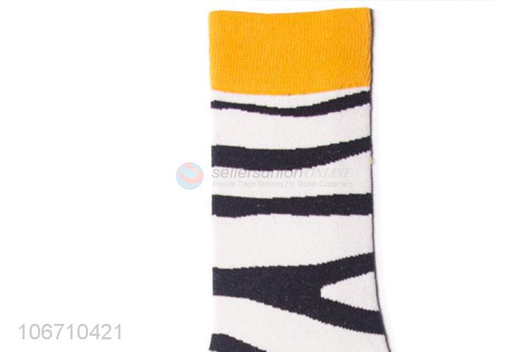 Unique Design Men Mid-Calf Length Sock Breathable Cotton Sock