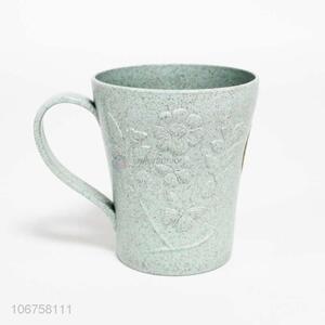 Good Factory Price Plastic Water Cup with Handle