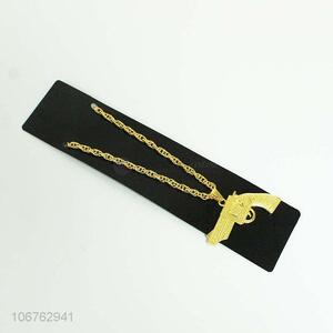 New product golden alloy pistol necklace for decoration