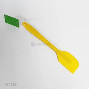 Competitive Price Kitchen Accessories Silicone Scraper