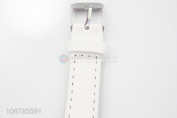 Modern Style PU Watchband Fashion Watch For Women