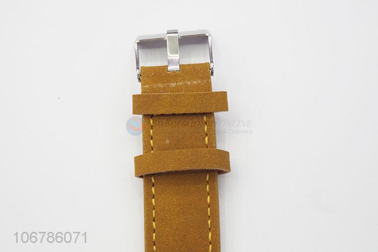 Latest Fashion PU Watchband Wrist Watch For Women