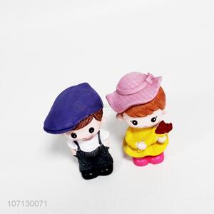 Popular design resin lovers doll figurines for home decoration