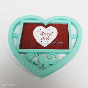 New Design Heart Shape Plastic Photo Frame