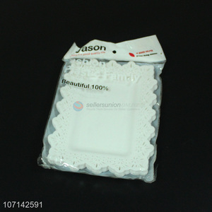 Delicate Design 6 Pieces Plastic Plate Set