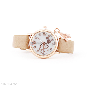 Good Sale PU Watchband Watch Ladies Wrist Watch