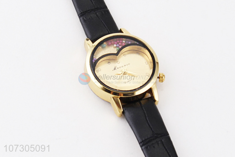 Creative Design PU Watchband Watch Fashion Women Watches