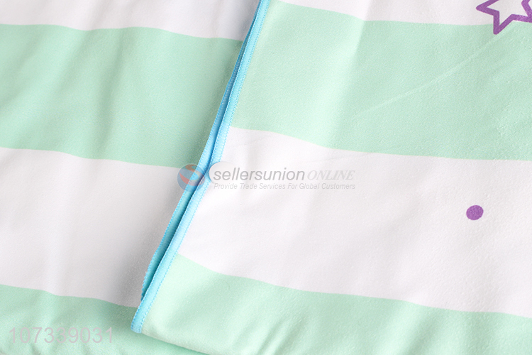 Hot Sale Quick-Drying Beach Towel With Mesh Bags