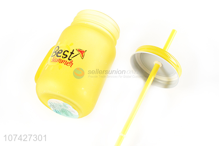 Good Quality Yellow Water Cup With Straw