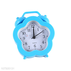 Wholesale Flower Shape Color Plastic Quartz Alarm Clock Bedside Alarm Clock