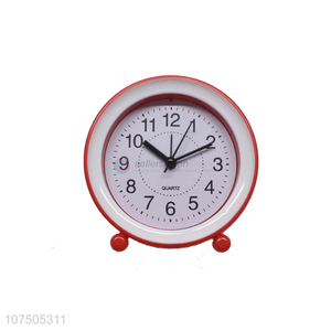 Wholesale Round Plastic Quartz Alarm Clock Battery Powered Alarm Clock