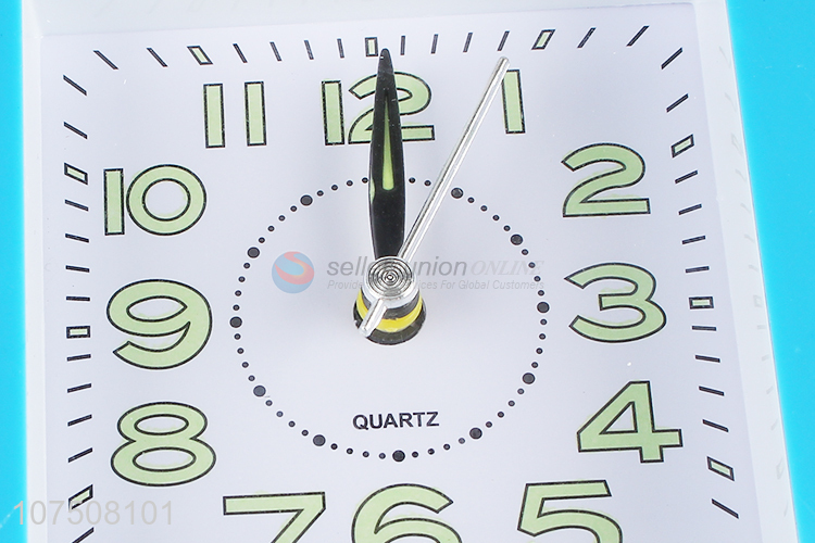 China supplier luminous quartz alarm clock kids desk clock
