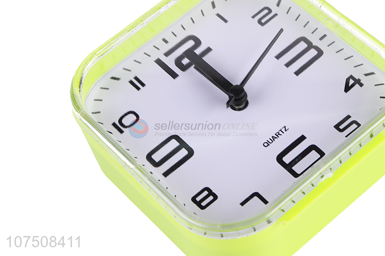 Customized plastic alarm clock quartz table clock