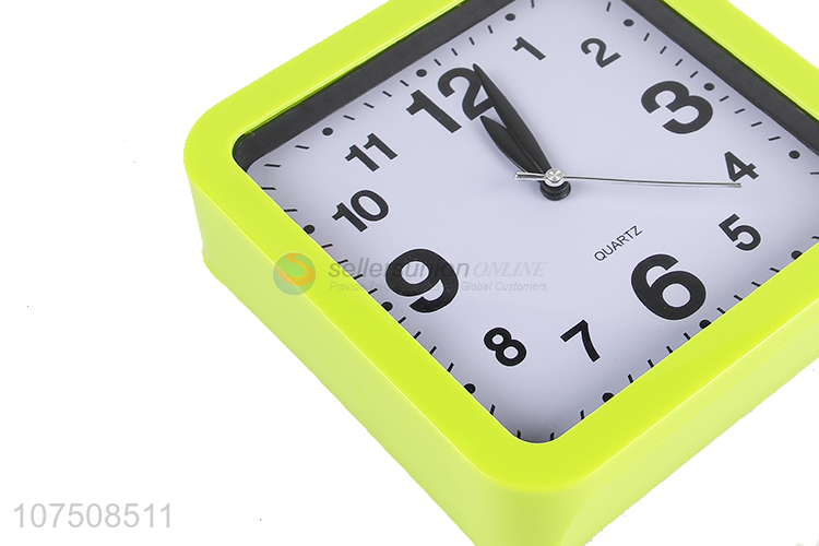 Low price quartz alarm clock kids desk clock