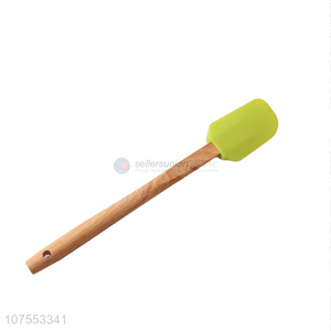 Good Quality Wooden Handle Silicone Scraper Baking Spatula