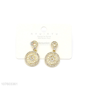 Good quality fashion round hollow earrings with clear rhinestones