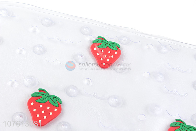 Hot sale fashion strawberry pvc shower mat non-slip bath mat for children