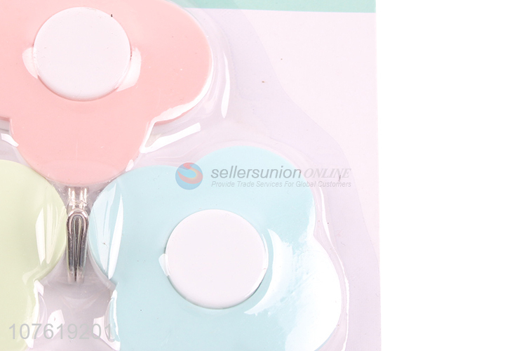 Hot selling plastic wall hook no nail suckers hook colorful sticky hooks