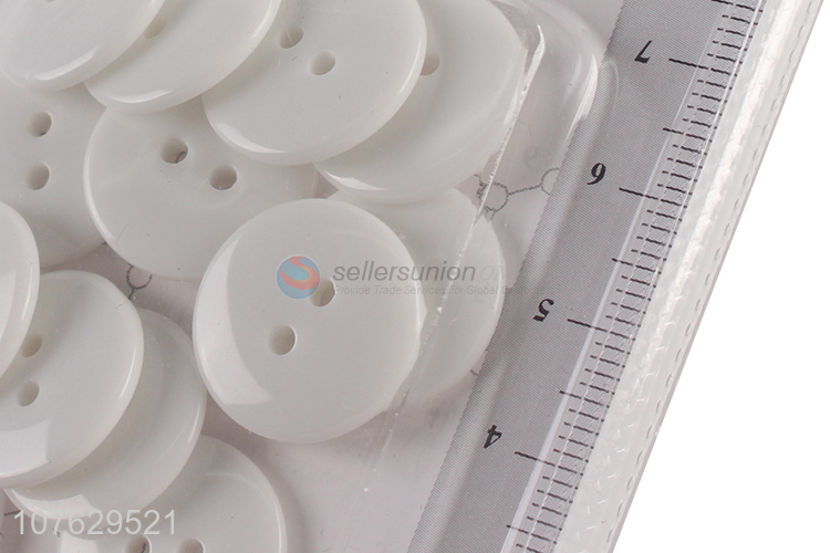 Low price 20mm round white resin buttons clothing accessories