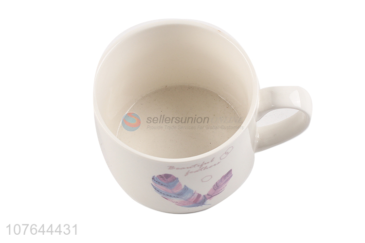 Novel design fashionable drinking ceramic water cup coffee mug for gifts