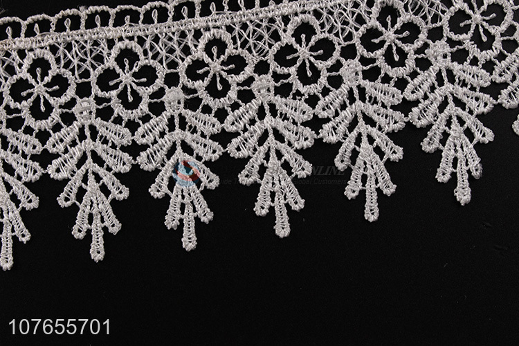 Cheap price top quality white delicate lace ribbon for clothes decoration