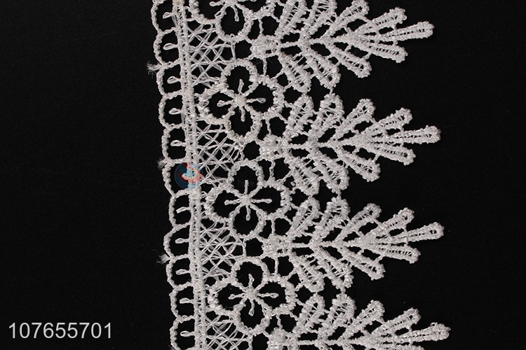 Cheap price top quality white delicate lace ribbon for clothes decoration