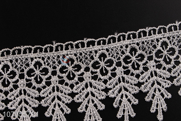 Cheap price top quality white delicate lace ribbon for clothes decoration