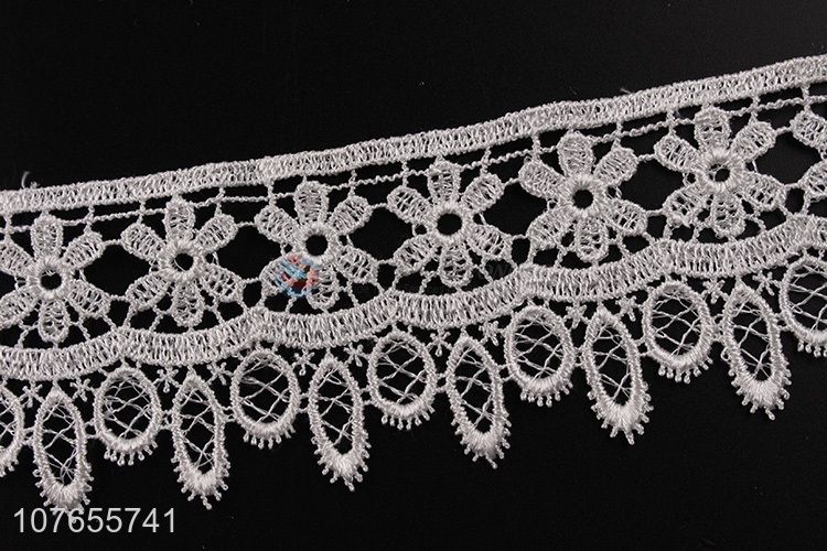 Hot sale white flower wide  ribbon knitting lace trim