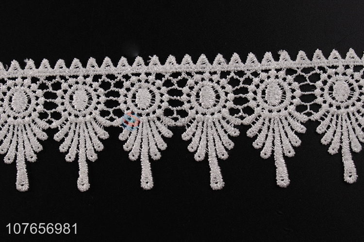 Low price white polyester lace trim with top quality