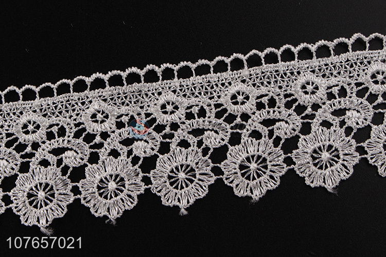 Wholesale factory supply white lace trim with floral pattern