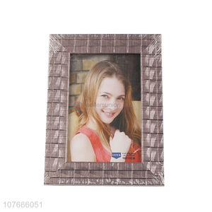 Wholesale bar lattice ornaments home decoration plastic photo frame