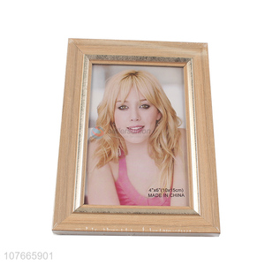 Good quality imitation wooden plastic picture frame decoration home photo frame