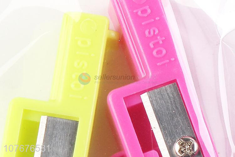 Most popular kids stationery gun shape plastic pencil sharpener