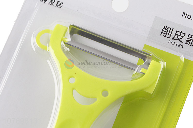 High Quality Plastic Handle Vegetable & Fruit Peeler For Kitchen
