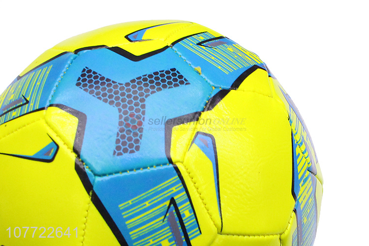 The latest yellow toy ball No. 5 football for children