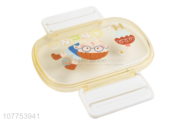 Wholesale 3 Layers Lunch Box Cheap Bento Box With Spoon