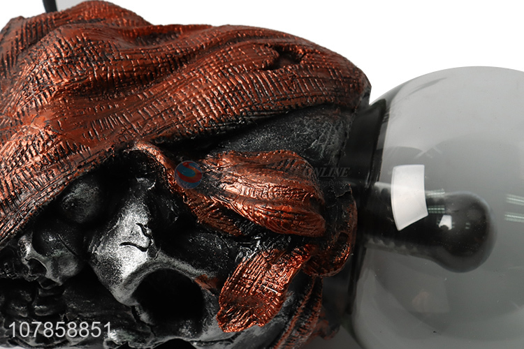 Wholesale Halloween resin skull figurine static plasma ball lamp