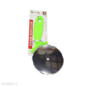 Yiwu wholesale green stainless steel pizza cutter kitchen gadget