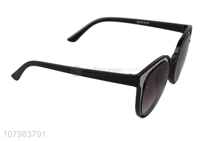 New Style Leisure Sunglass Custom Sun Glasses For Holiday