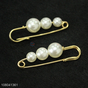 Top selling white pearls women brooch jewelry for decoration