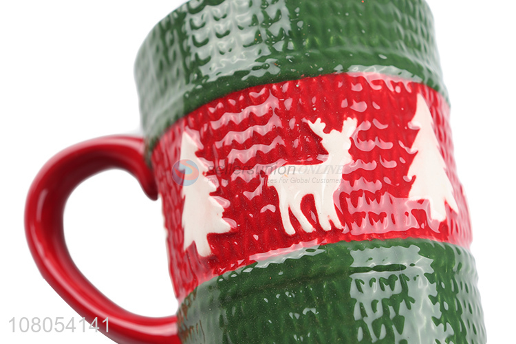 Hot products christmas style ceramic water cup with handle